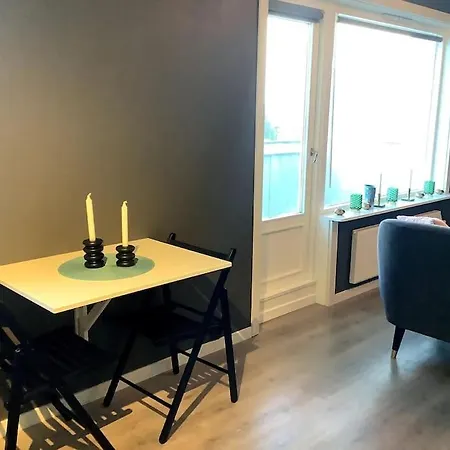 Cosy One With Balcony *