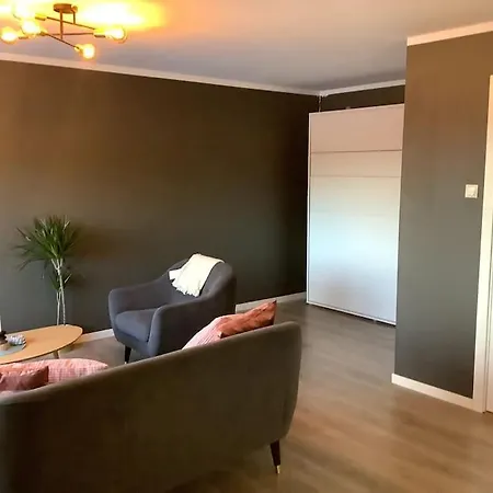 Cosy One With Balcony